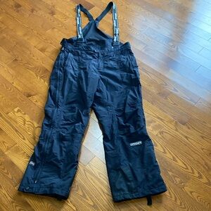 Men’s Spyder snow pants with suspenders in xl
